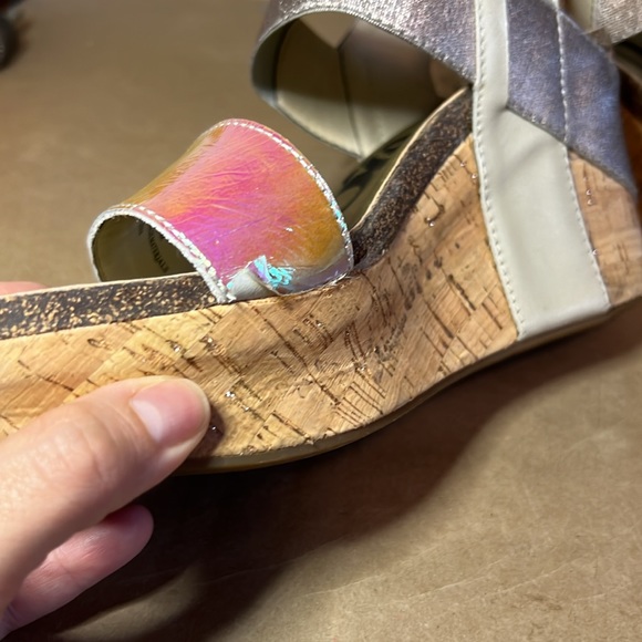 OTBT Wedge Sandals - Picture 5 of 9
